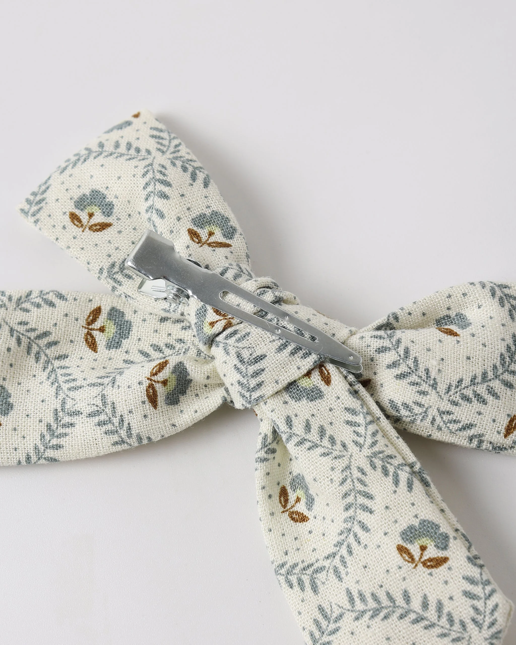 Bow Green Fleur - Image 6