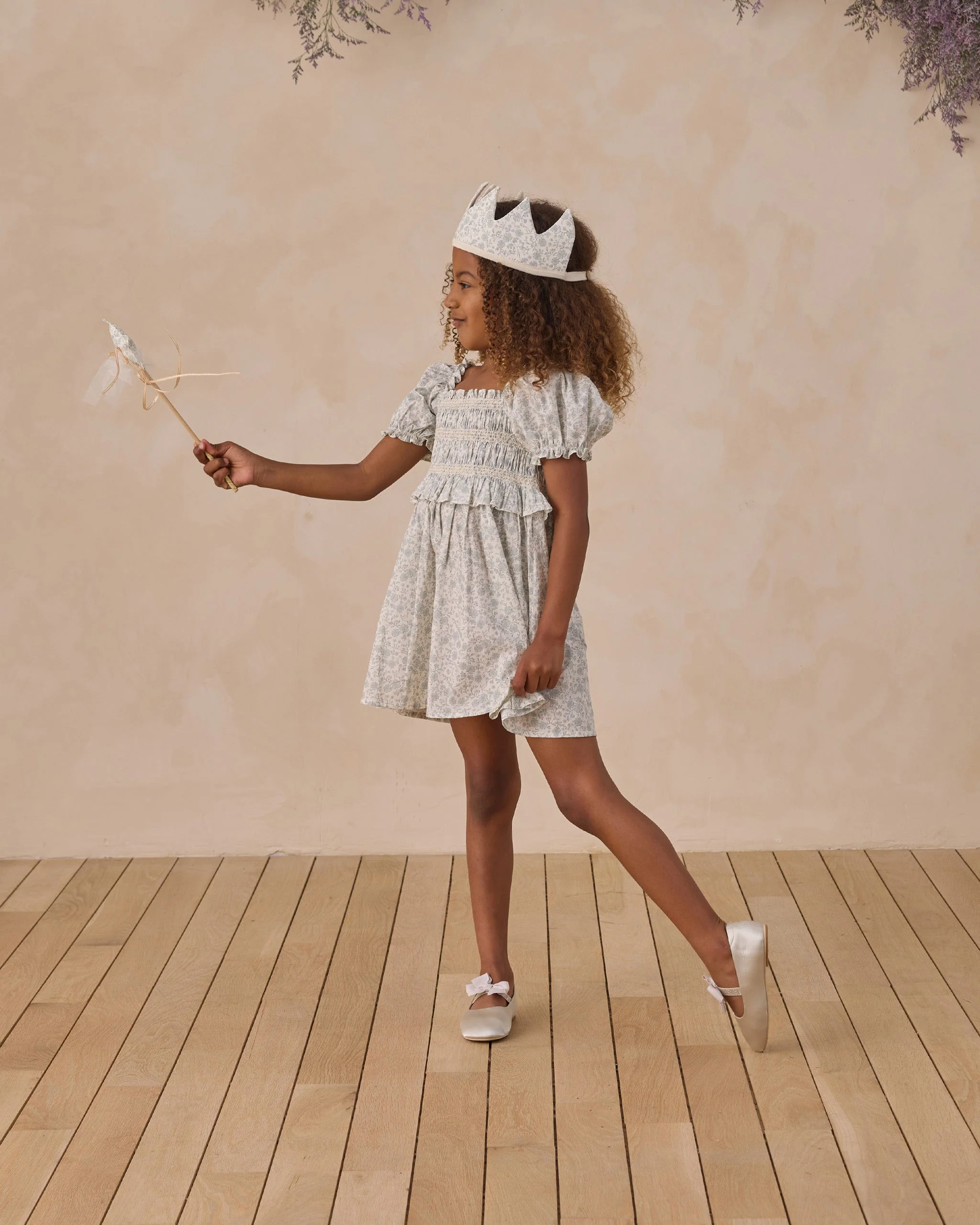 Crown And Wand Sky Floral - Image 3