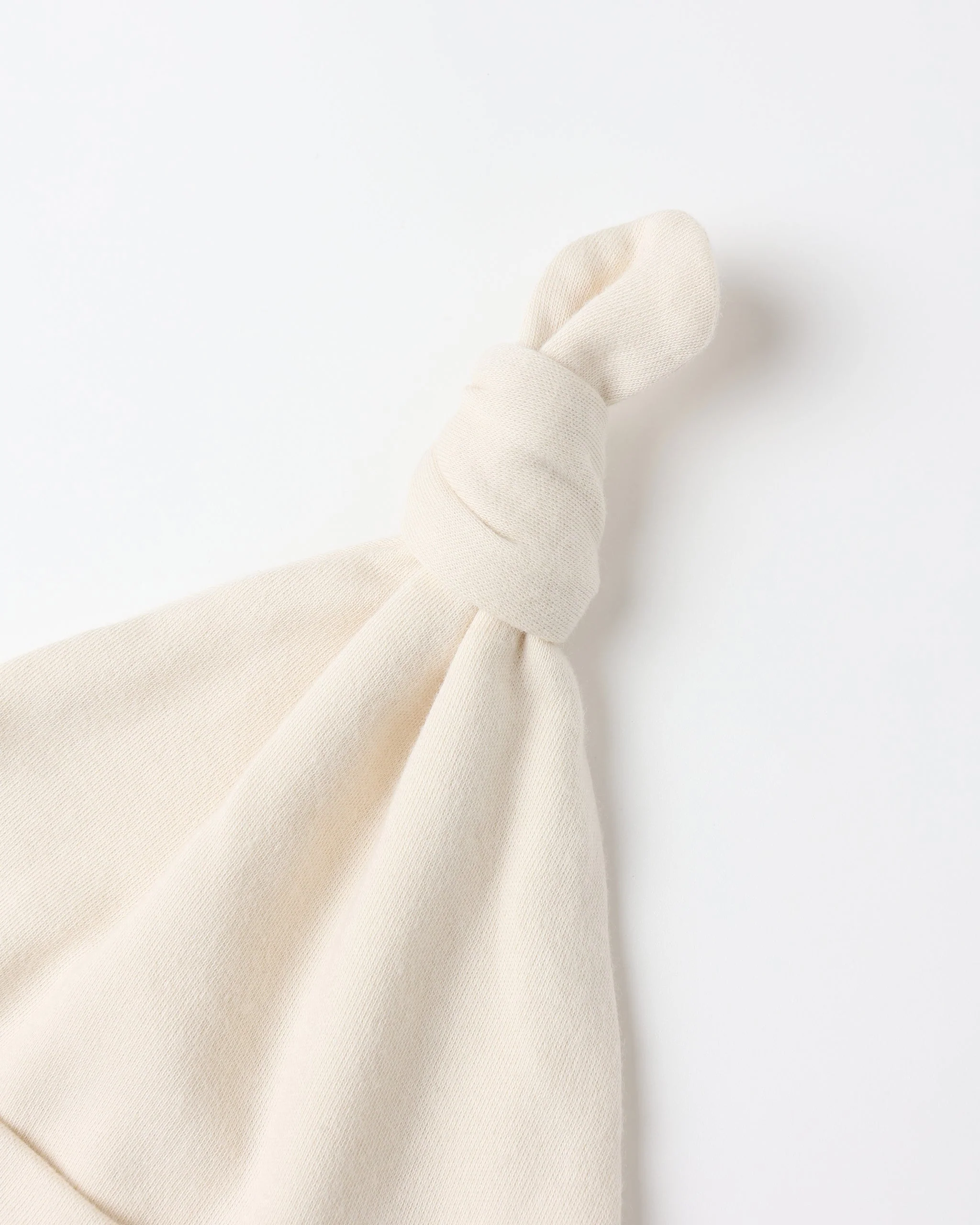 Knotted Baby Hat || Natural - Image 2