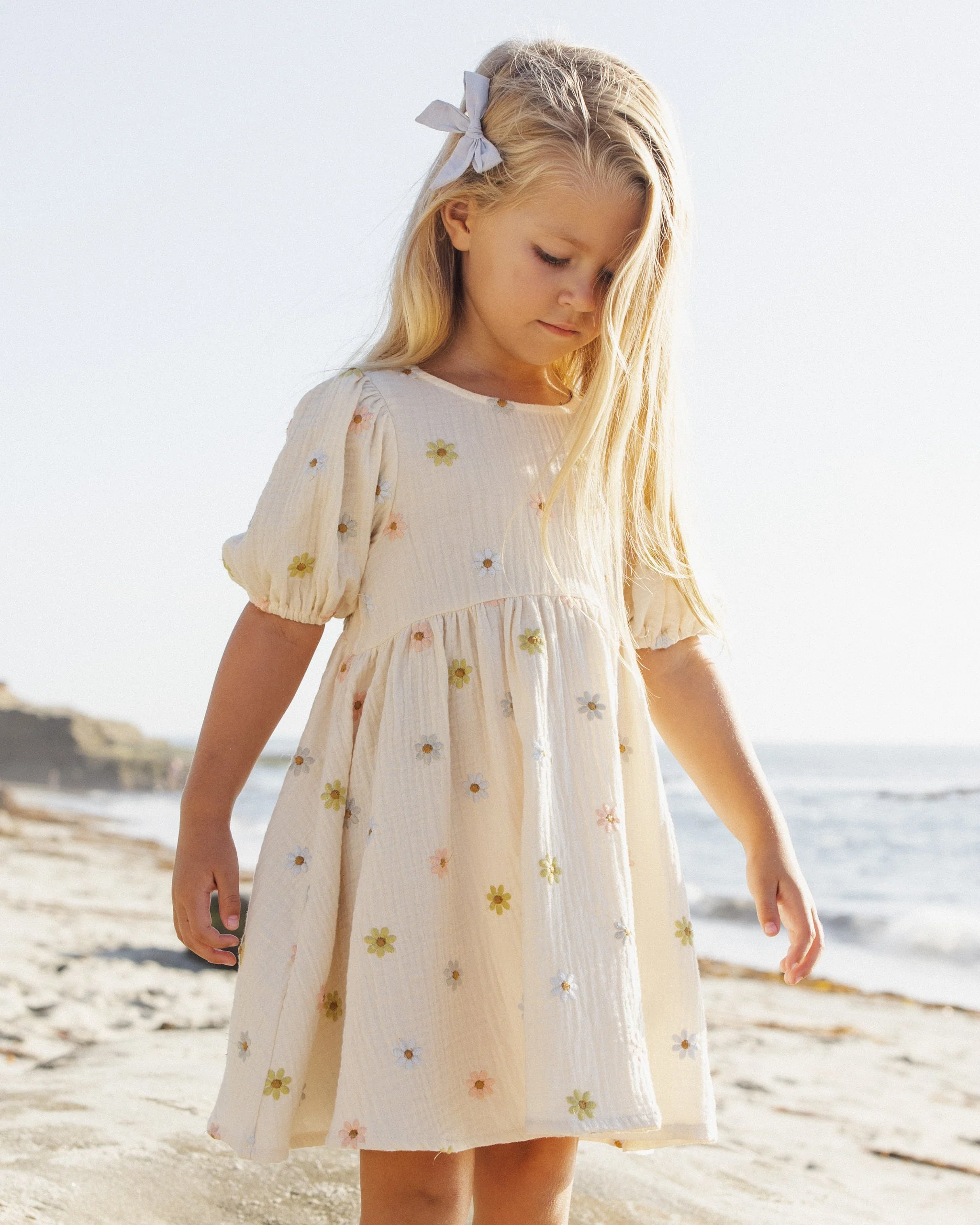 Marley Dress Embroidered Daisies - Image 5