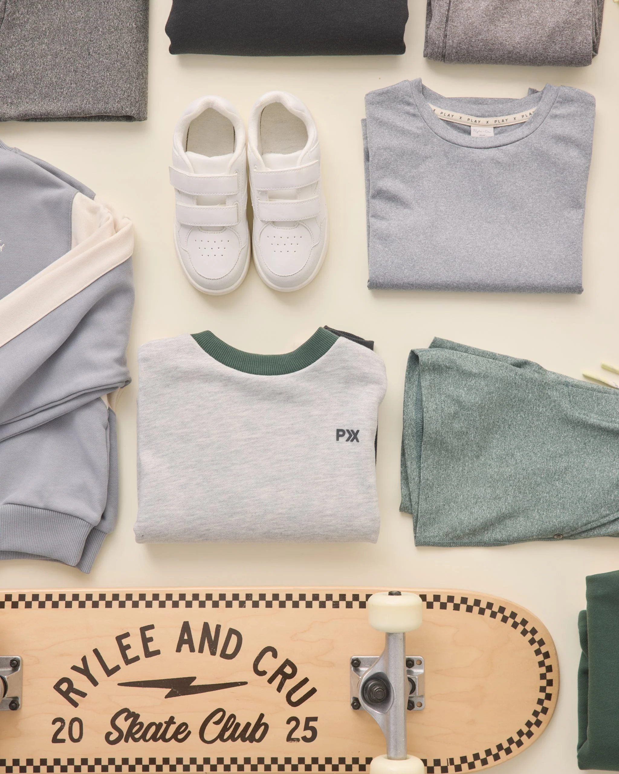 Relaxed Sweatshirt || Heathered Ash - Image 4