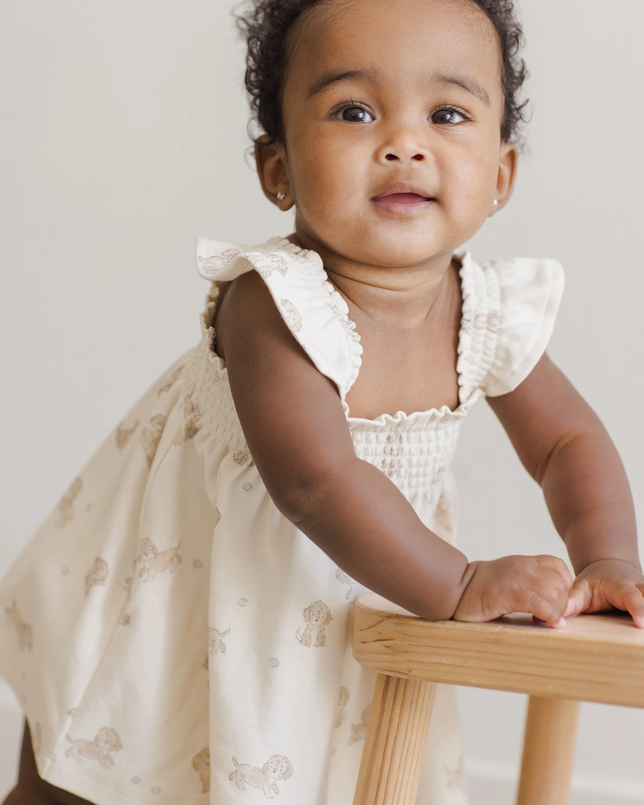 Smocked Jersey Dress || Puppies - Image 4